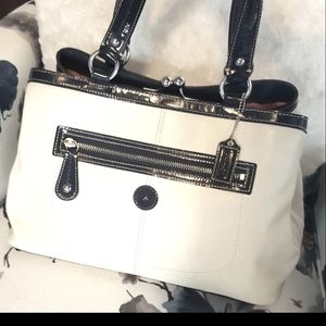 Coach Laura Spectators Carryall bag